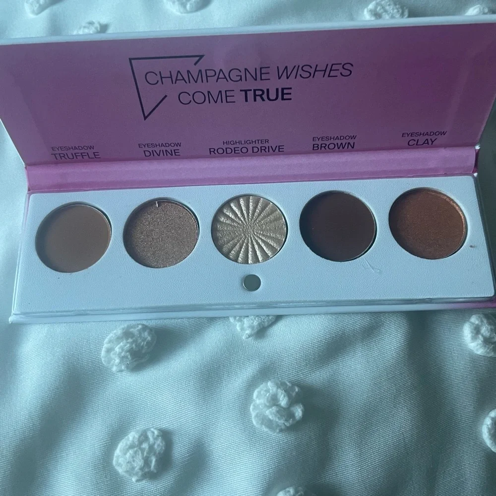 OFRA Signature Palette with Mocha and Bronze Hues